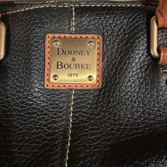 Dooney & Bourke Chelsea Shopper Black Pebbled Leather Large Tote Handbag Purse - Picture 13 of 13